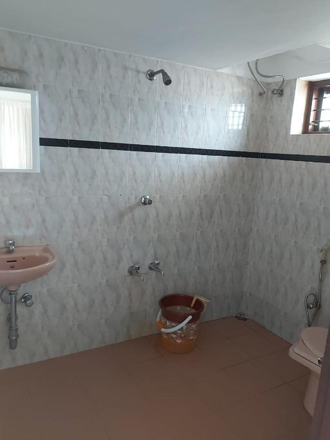 Malpans Mansion Hotel Nedumbassery Ngoại thất bức ảnh